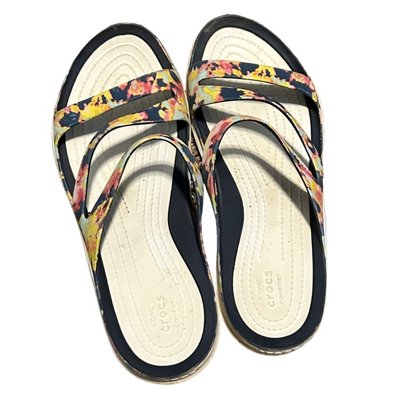 CROCS Women's Floral Colorful Navy Blue 3 Strap Rubber Outdoor Sandal-Size 10 - Picture 6 of 7